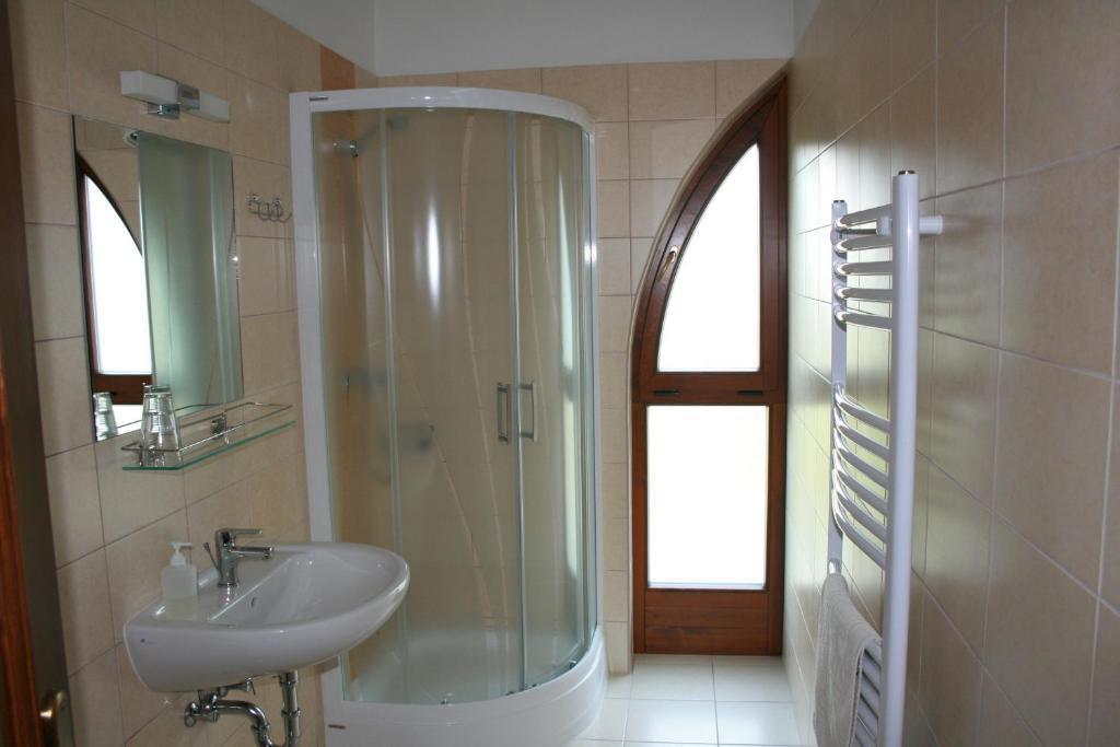 Bed and Breakfast Piroska Csárda és Panzió Siófok Exterior foto